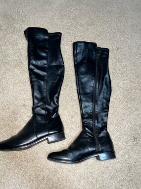 Women's Black Over-the-Knee Riding Boots - Sleek Zip Design